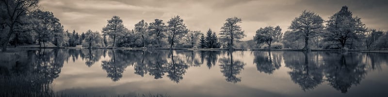Lakeside Retreats